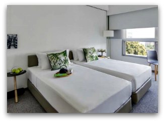 Mid-range Hotels in Hong Kong: Mid-range hotels in Hong Kong: